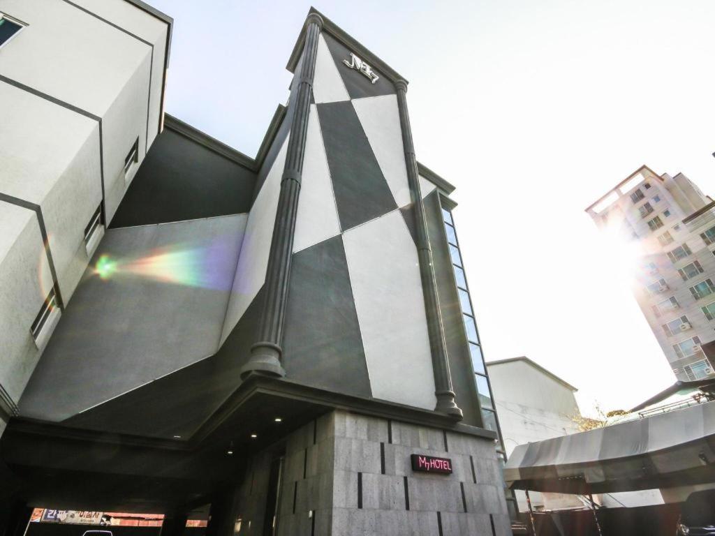M7 Business Hotel Chilgok Luaran gambar