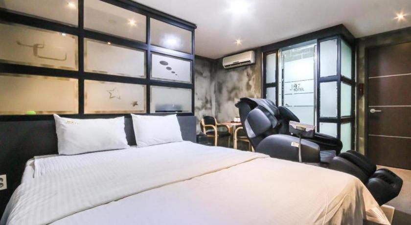 M7 Business Hotel Chilgok Luaran gambar