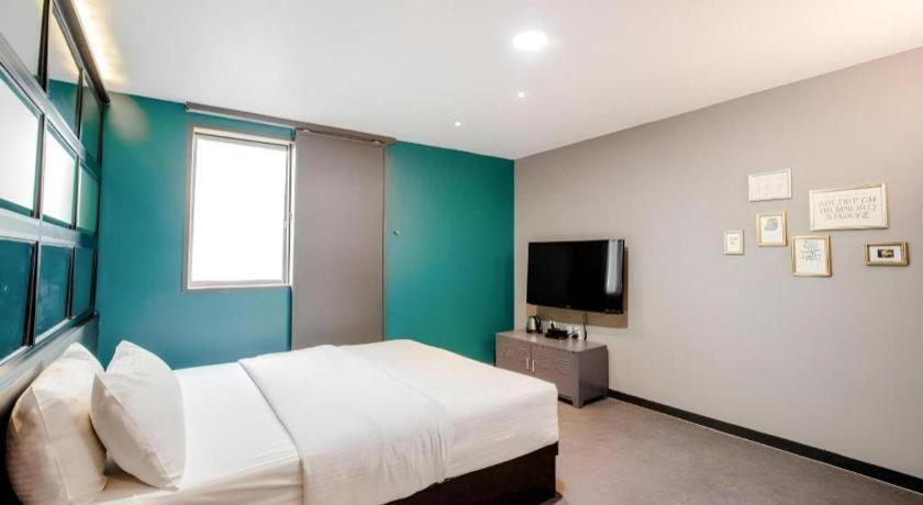 M7 Business Hotel Chilgok Luaran gambar