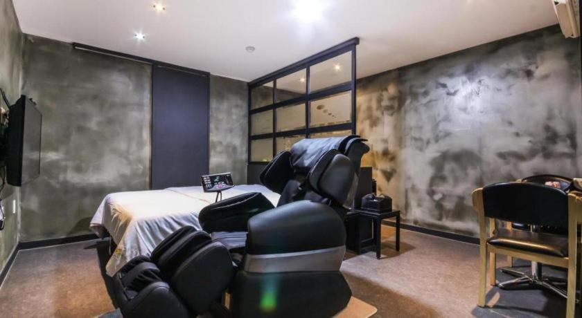 M7 Business Hotel Chilgok Luaran gambar
